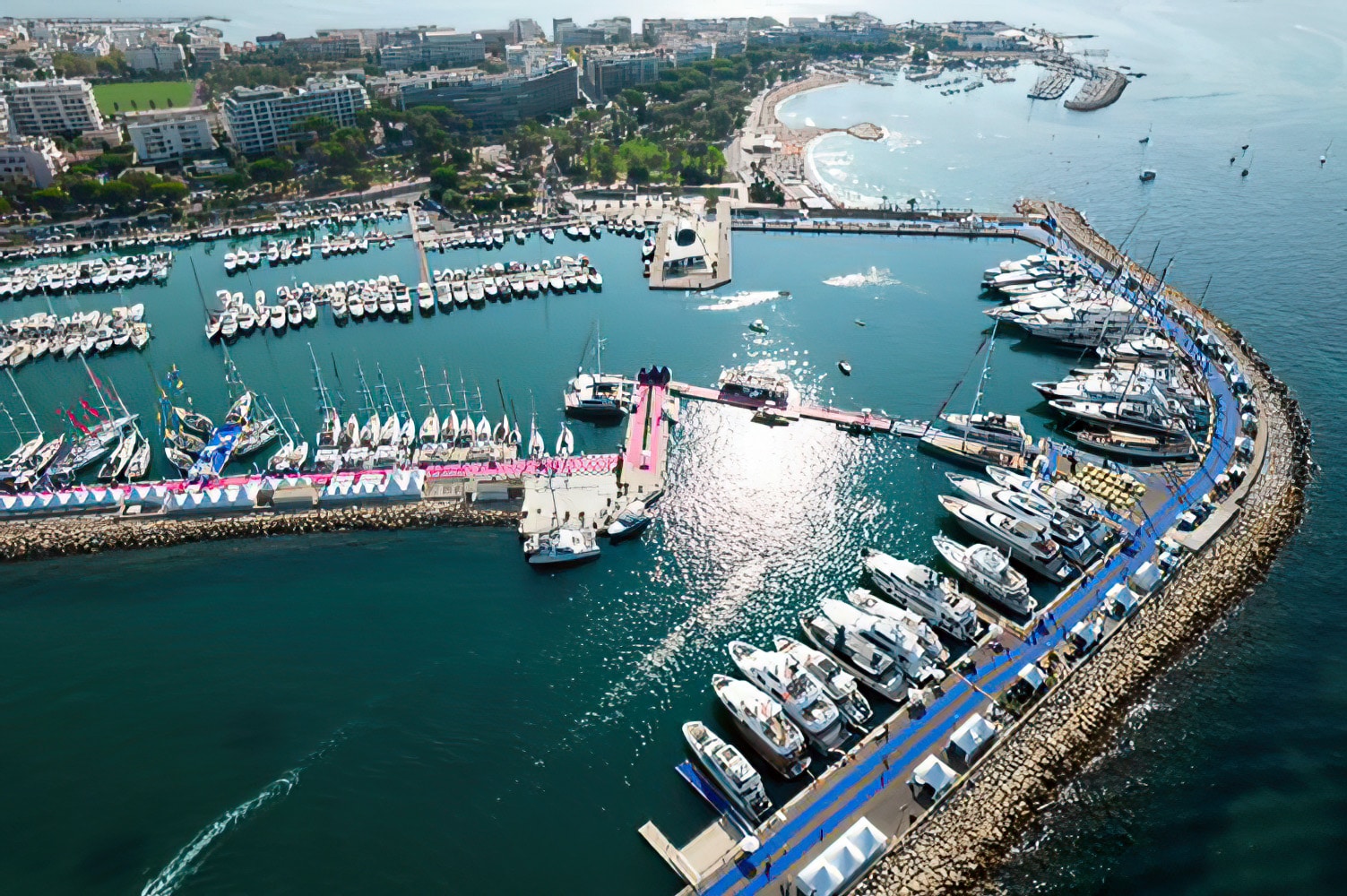 cannes le port canto