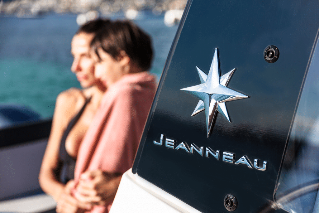 jeanneau-merry-fisher-795-s2-exterior-07