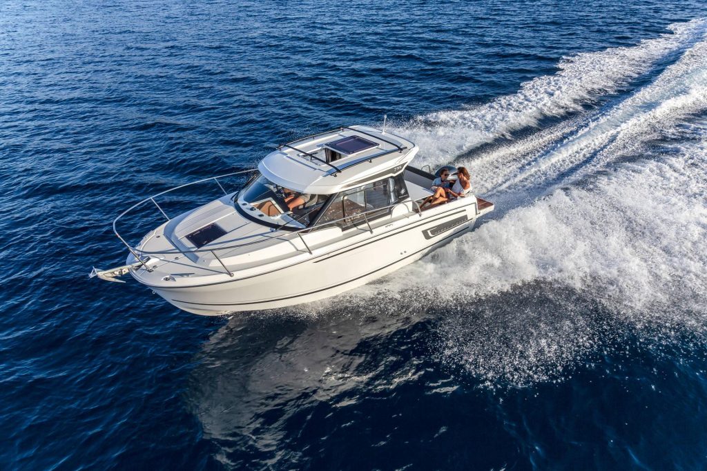 jeanneau-merry-fisher-795-s2-exterior-27