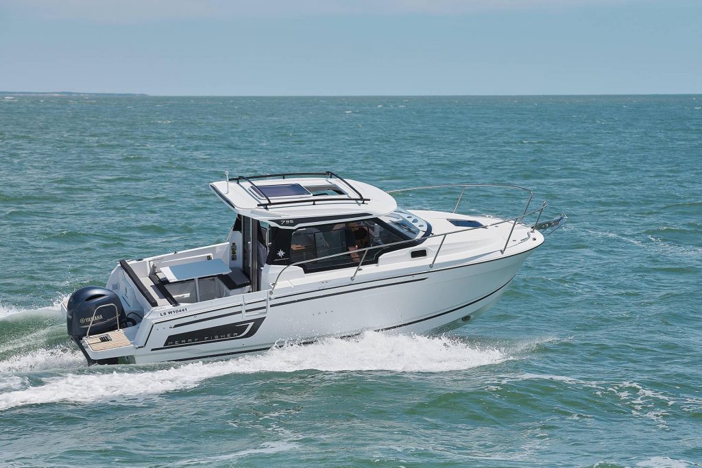 jeanneau-merry-fisher-795-s2-exterior-30
